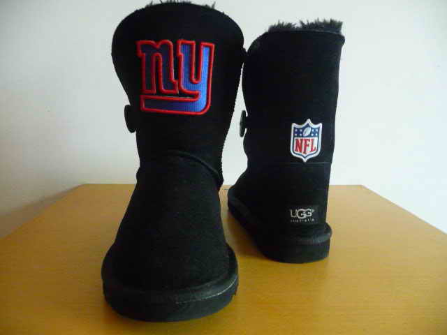 UGG WOMEN NFL New York Giants 3