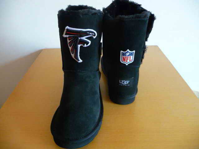 UGG WOMEN NFL Atlanta Falcons 1